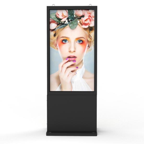 When Applying Outdoor Digital Signage, Long-term Benefits Should Be Emphasized.